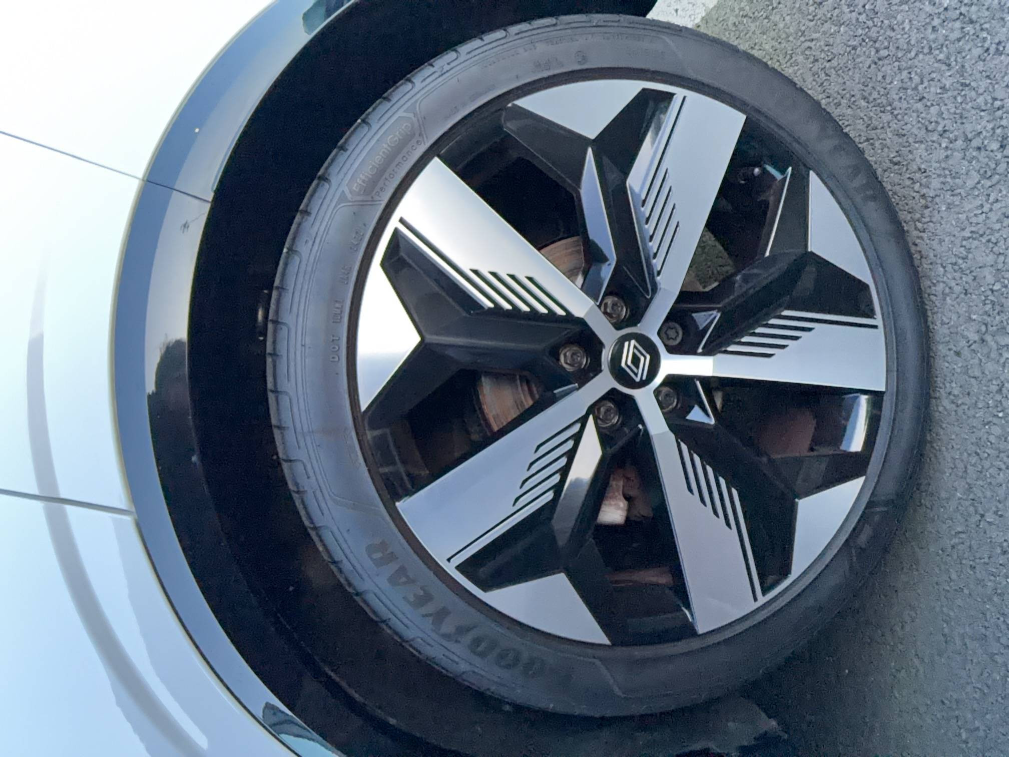 Vente en ligne Renault Megane E-Tech  EV60 220 ch super charge au prix de 23 500 €