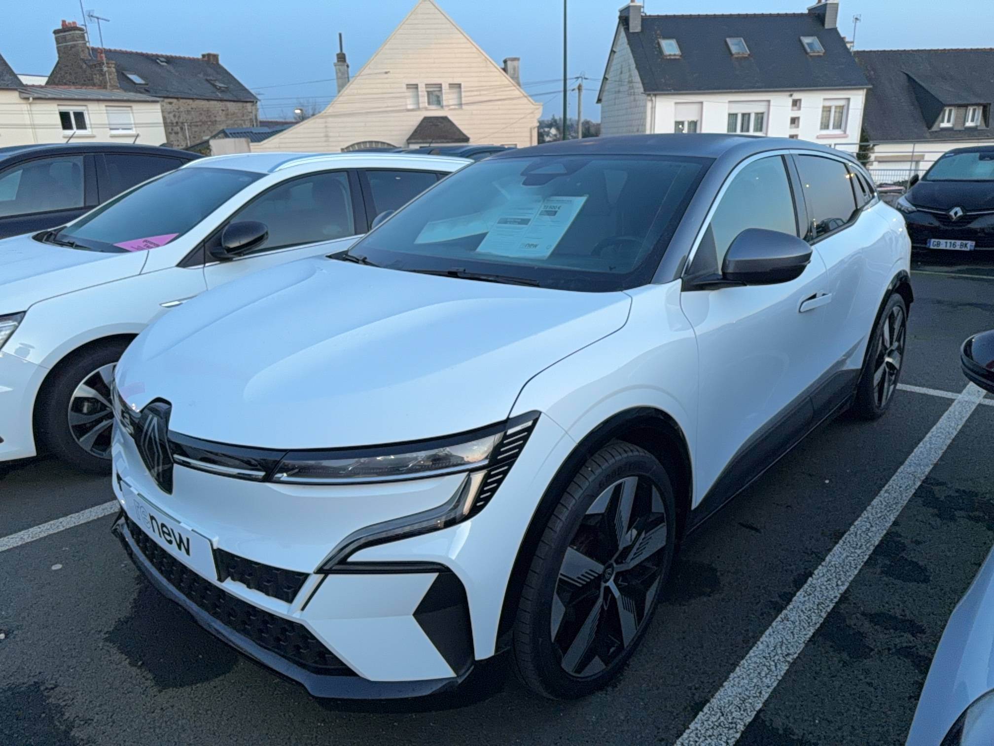 Renault Megane E-Tech  EV60 220 ch super charge occasion de 2022 en vente à Saint-Brieuc