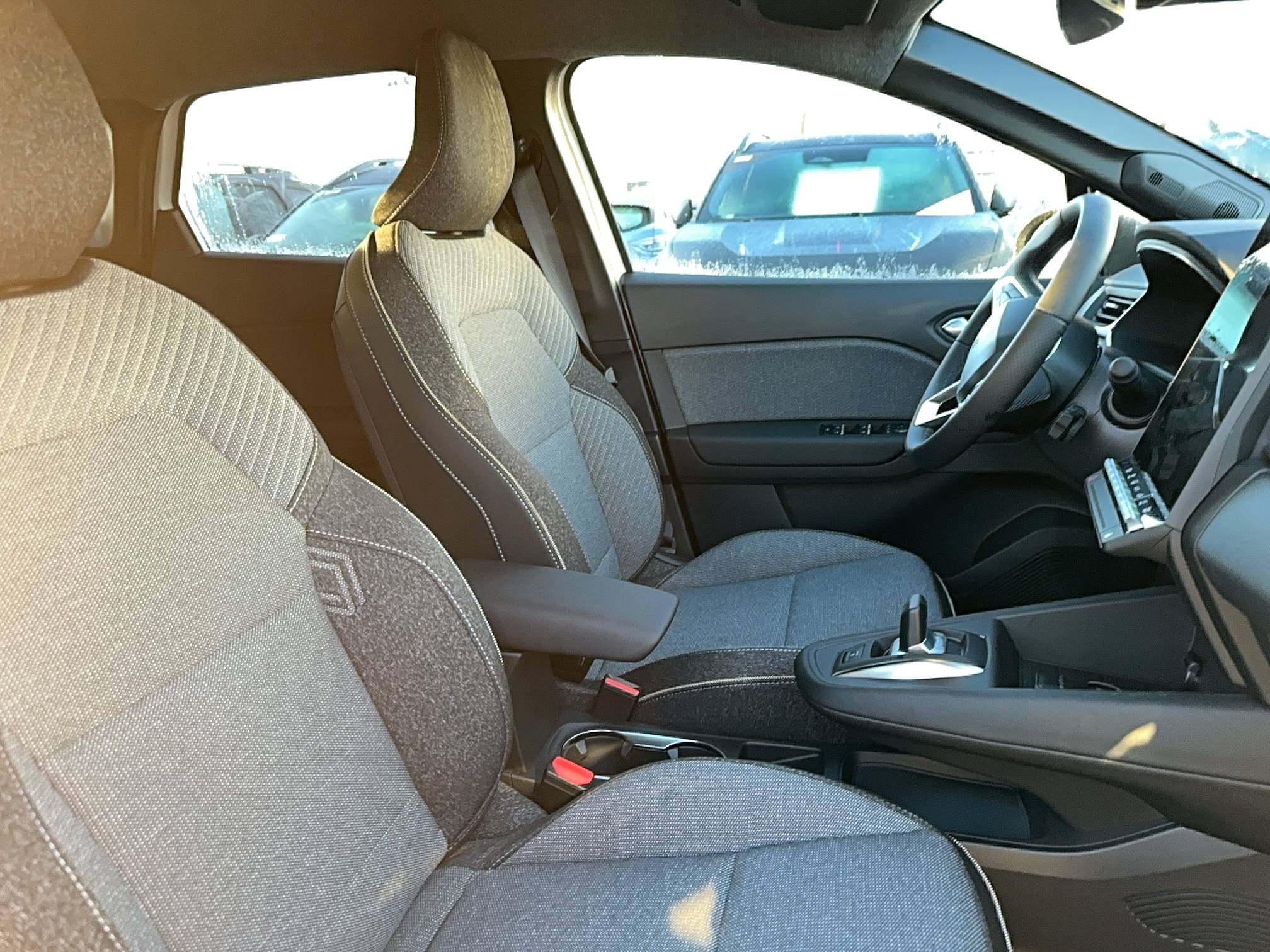 Vente en ligne Renault Symbioz  E-Tech full hybrid 160 ch au prix de 34 390 €