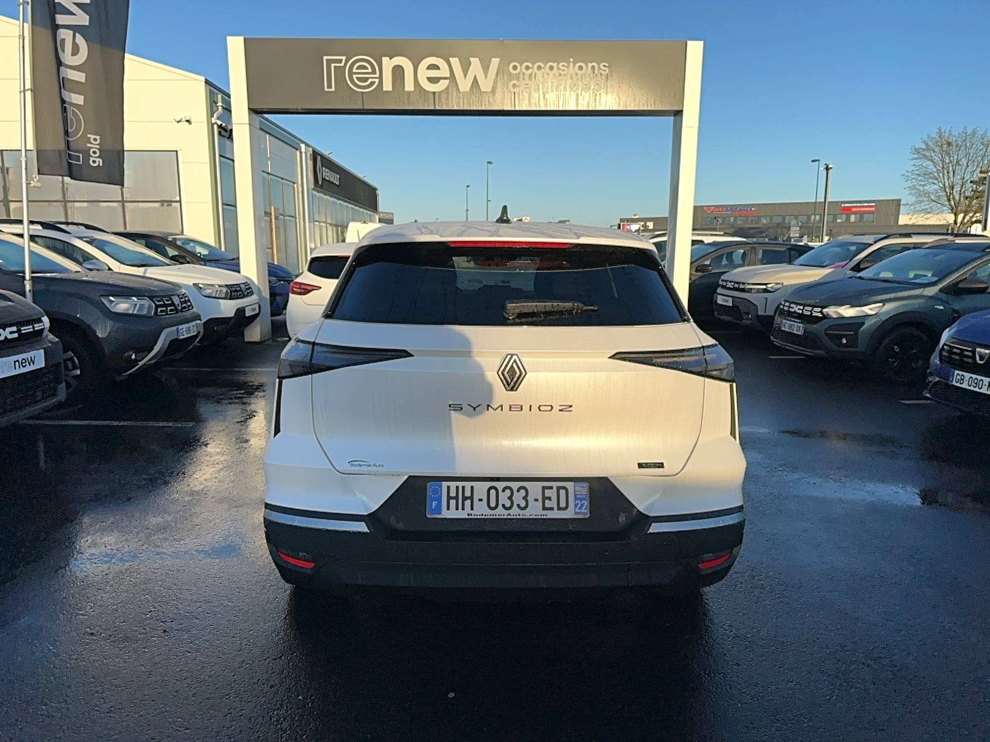 Vente en ligne Renault Symbioz  E-Tech full hybrid 160 ch au prix de 34 390 €