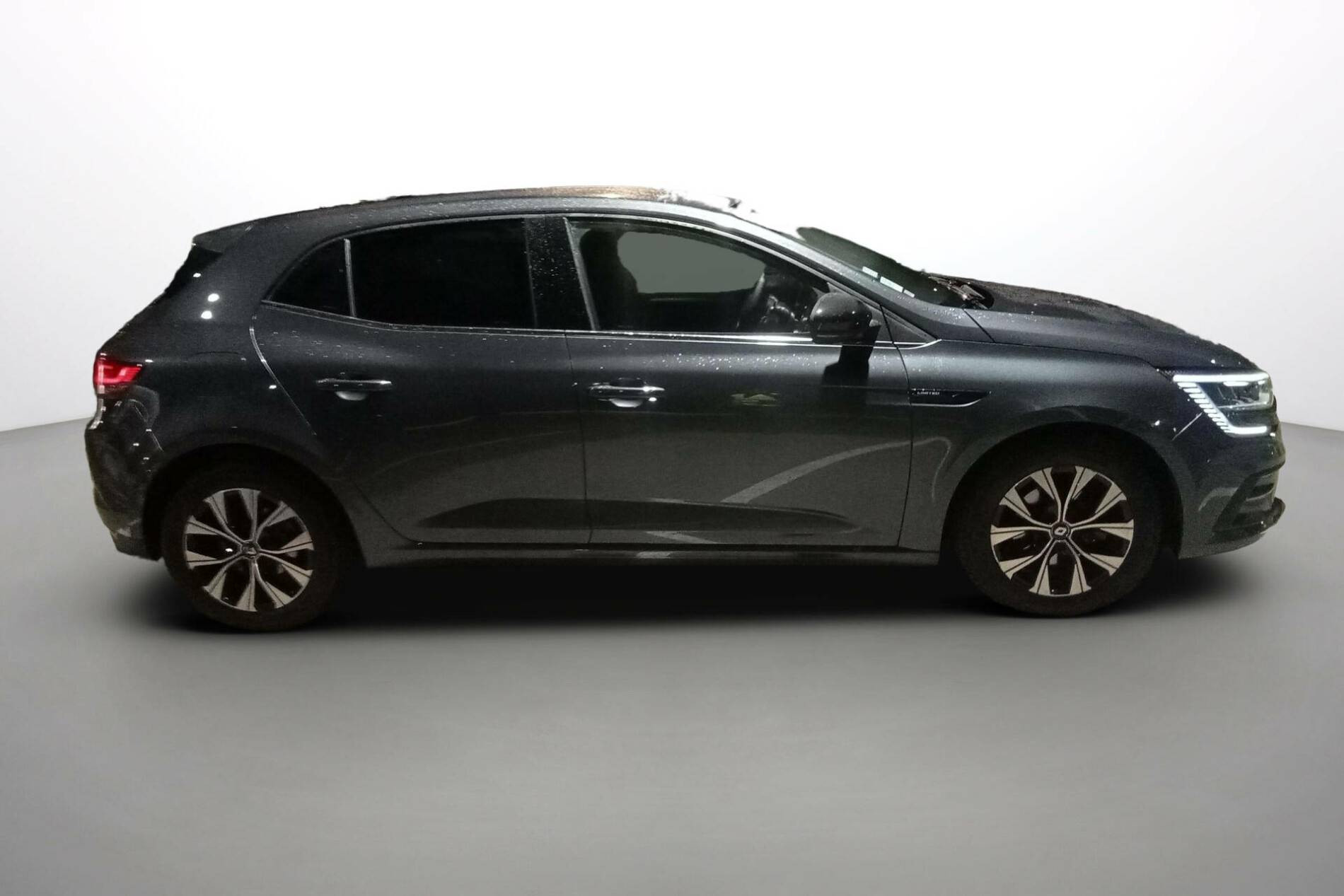 Vente en ligne Renault Megane 4 Mégane IV Berline Blue dCi 115 au prix de 17 500 €