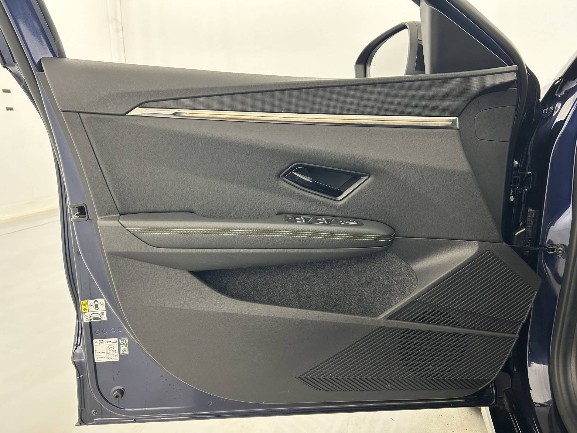 Vente en ligne Renault Megane E-Tech  220 ch autonomie confort GSR2 au prix de 30 500 €