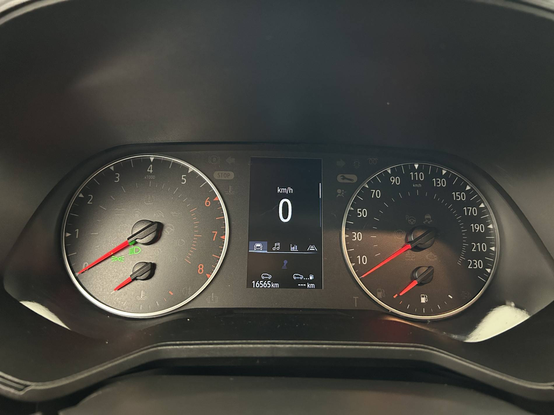 Vente en ligne Renault Clio 5 Clio TCe 90 au prix de 14 350 €