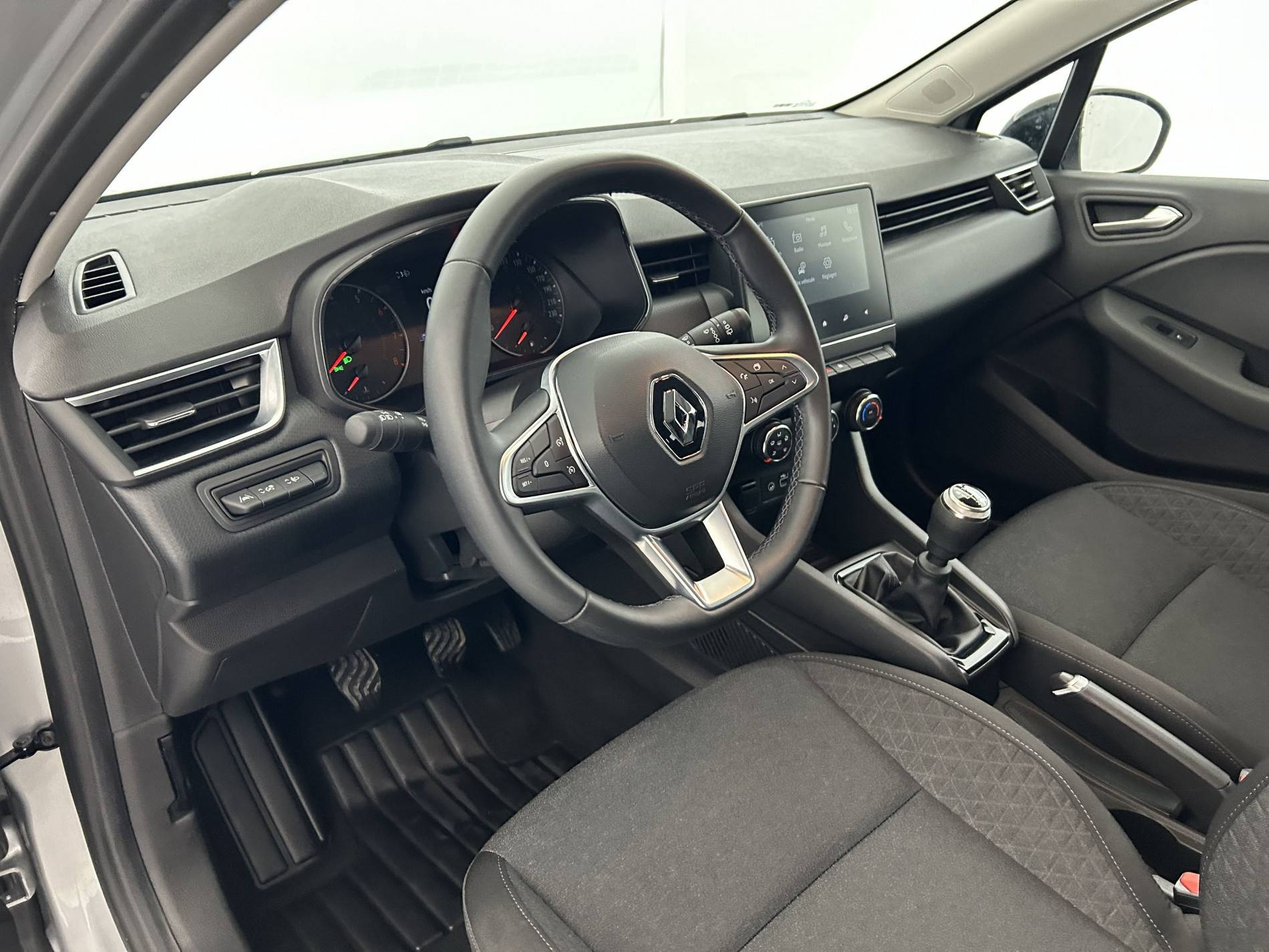 Vente en ligne Renault Clio 5 Clio TCe 90 au prix de 14 350 €