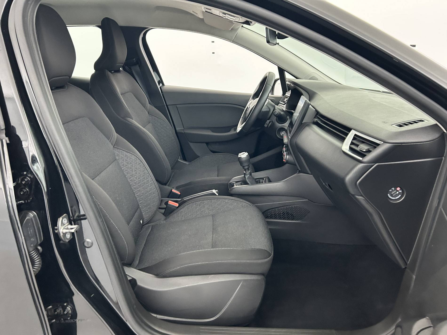 Vente en ligne Renault Clio 5 Clio TCe 90 au prix de 14 990 €