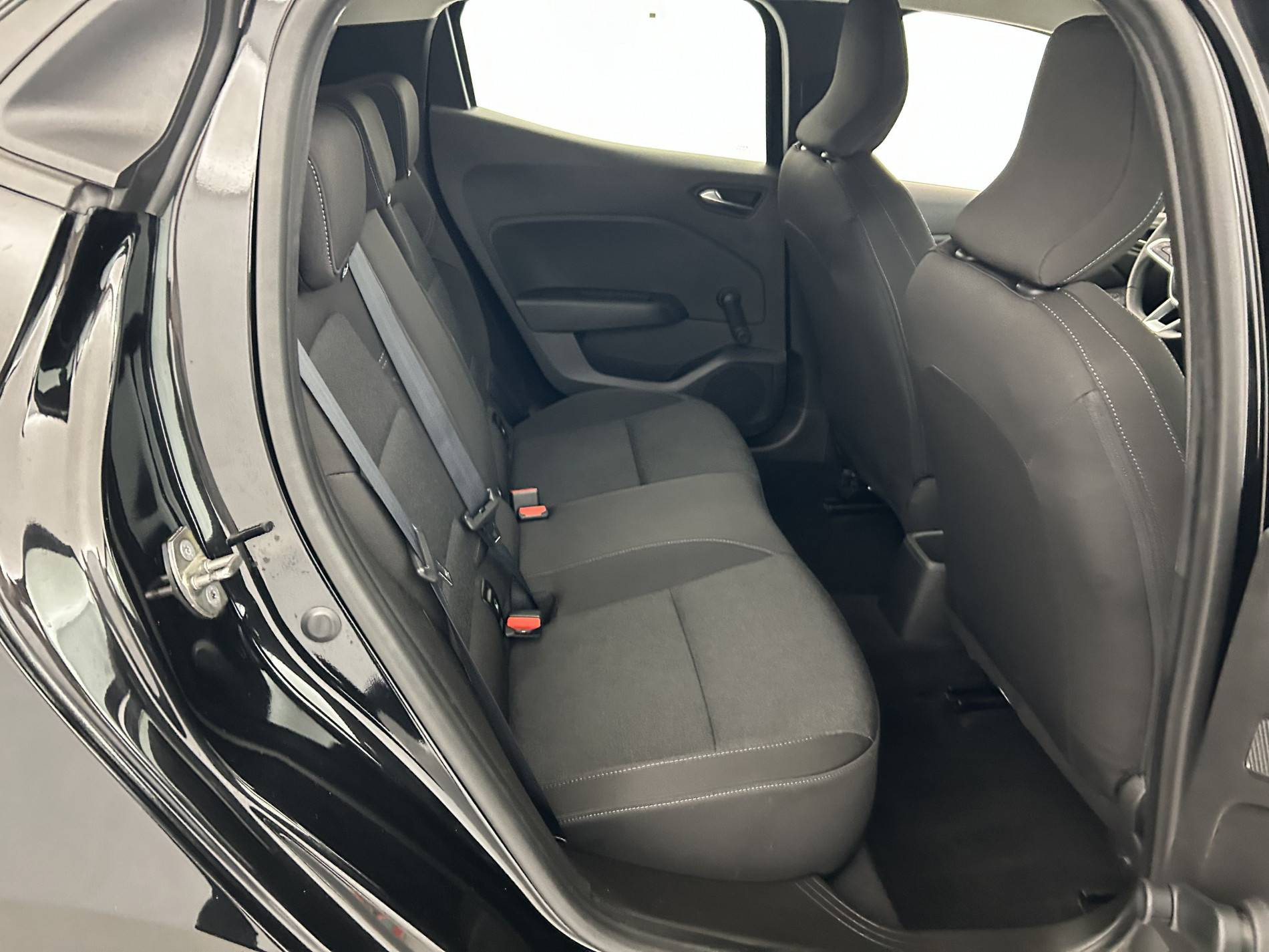 Vente en ligne Renault Clio 5 Clio TCe 90 au prix de 14 990 €