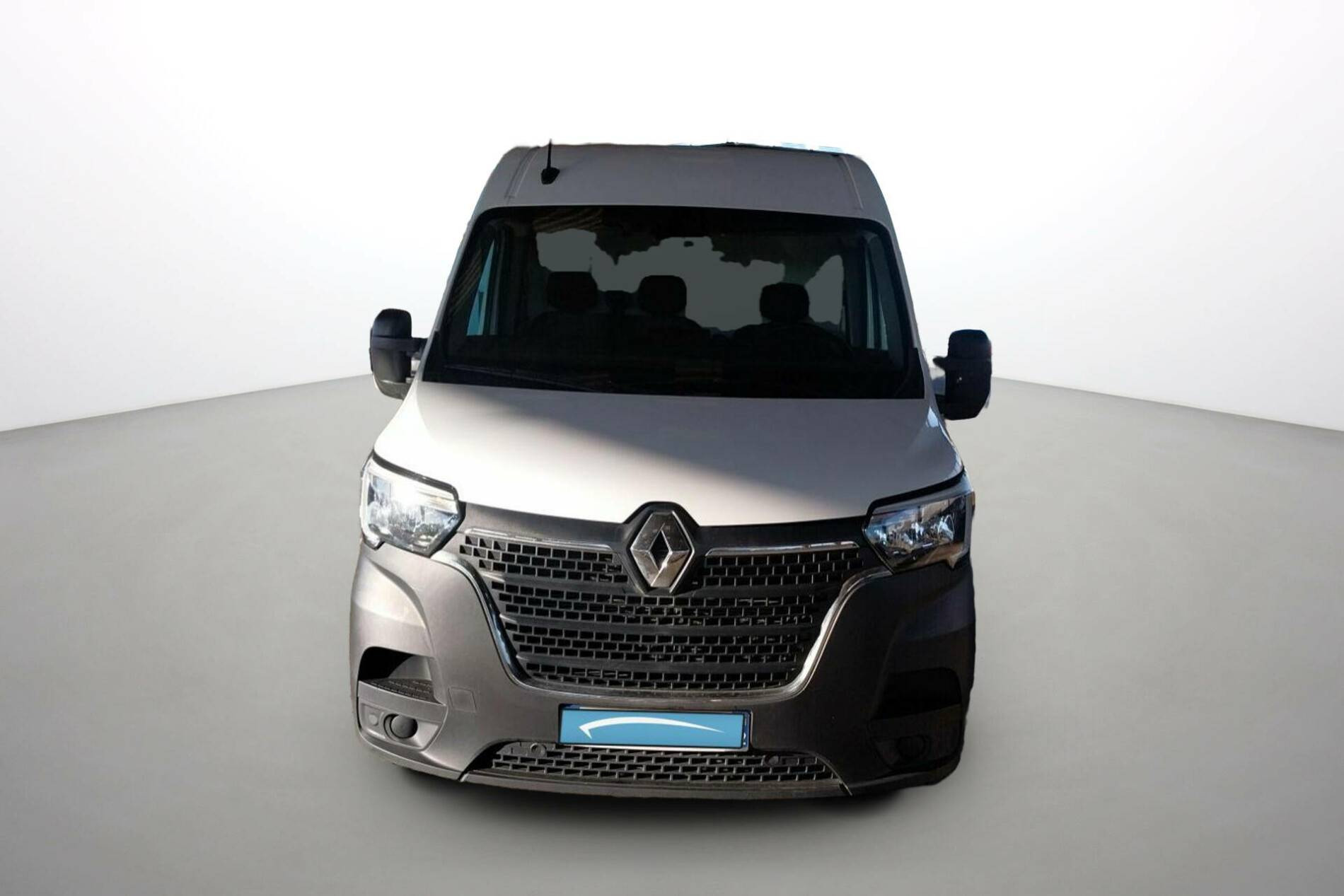 Vente en ligne Renault Master Fourgon MASTER FGN TRAC F3500 L2H2 BLUE DCI 135 au prix de 27 960 €