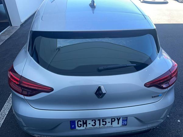 Vente en ligne Renault Clio 5 Clio E-Tech full hybrid 145 au prix de 19 100 €