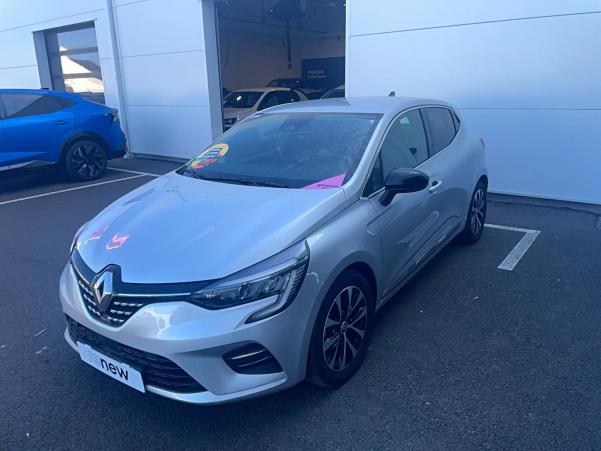 Vente en ligne Renault Clio 5 Clio E-Tech full hybrid 145 au prix de 19 100 €