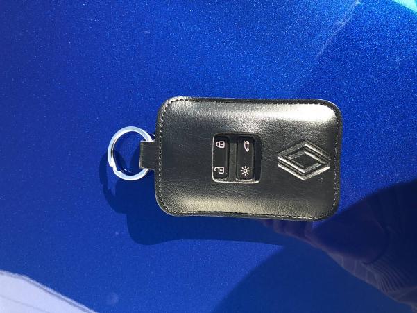 Vente en ligne Renault Captur  E-Tech full hybrid 145 au prix de 30 390 €