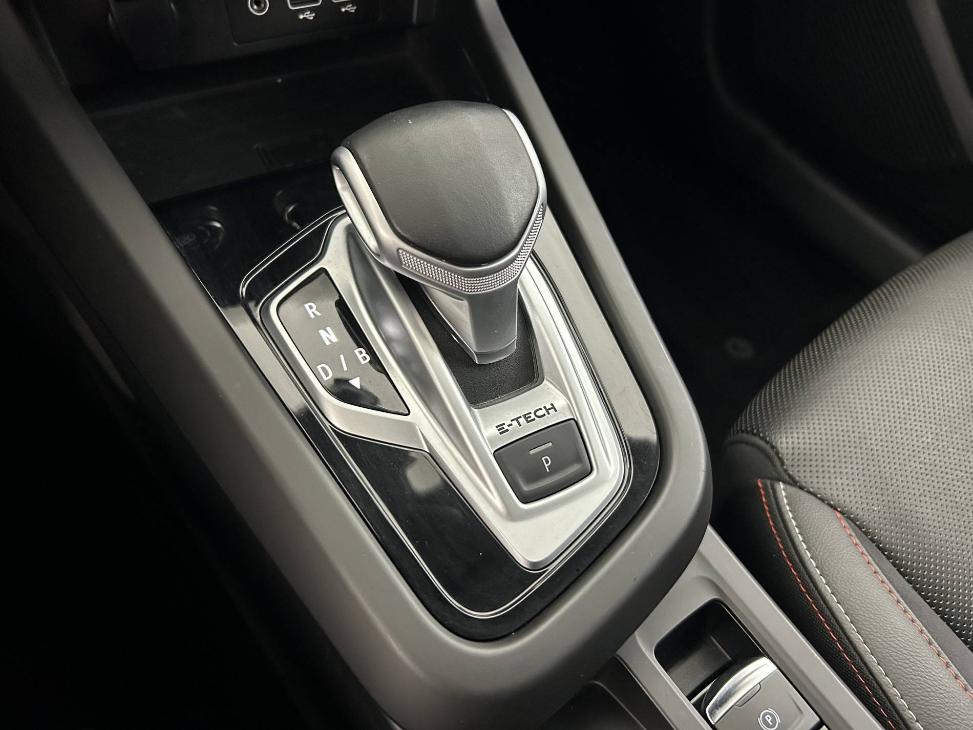 Vente en ligne Renault Arkana  E-Tech 145 - 21B au prix de 20 300 €