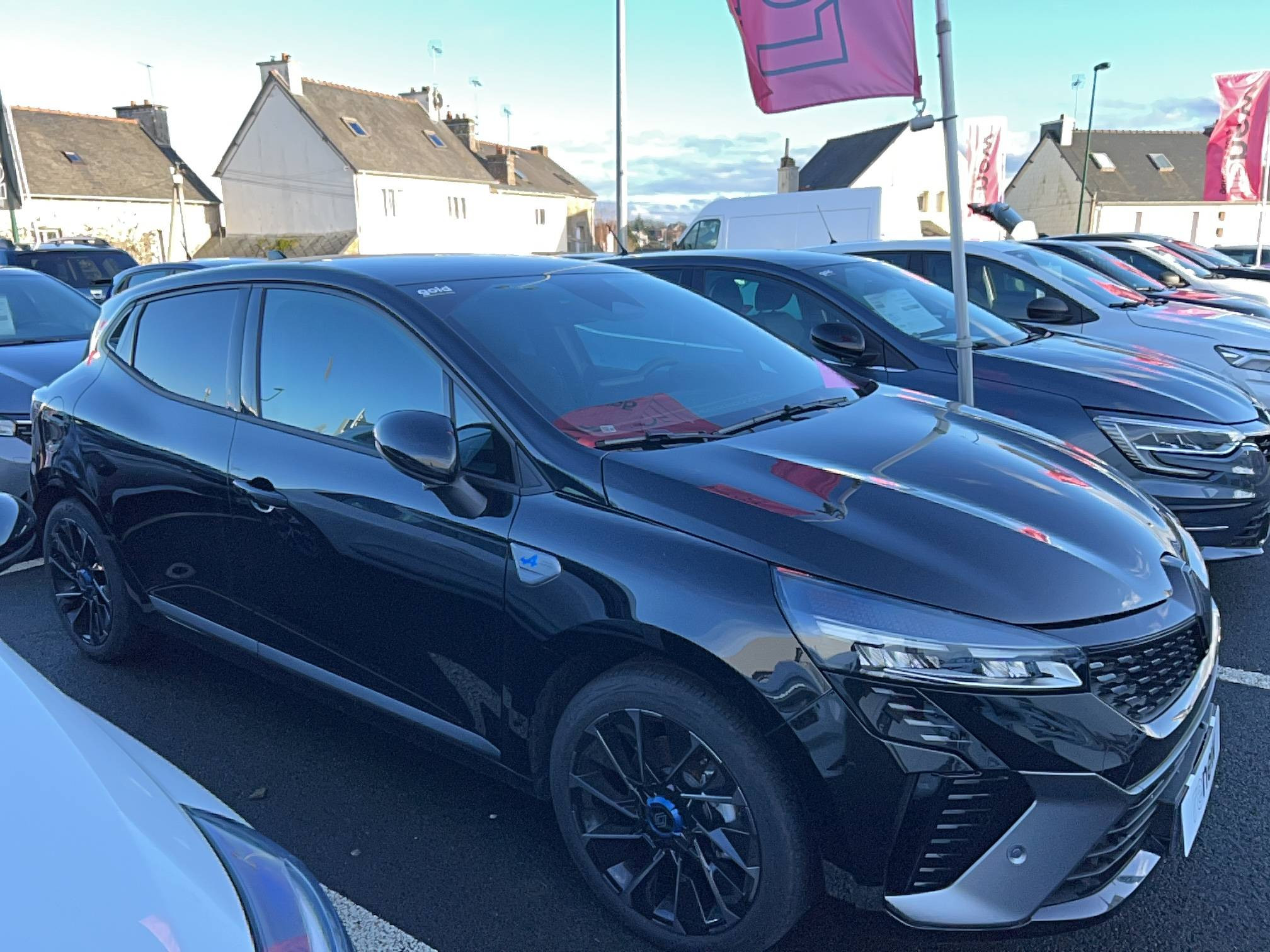 Vente en ligne Renault Clio 5 Clio E-Tech full hybrid 145 ch GSR2 au prix de 24 500 €