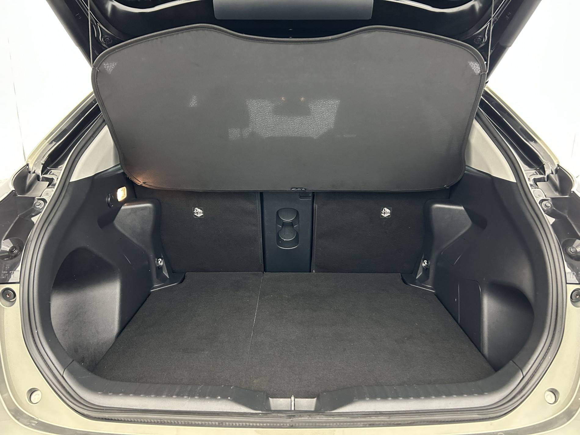 Vente en ligne Toyota Yaris Cross  116h 2WD au prix de 21 870 €