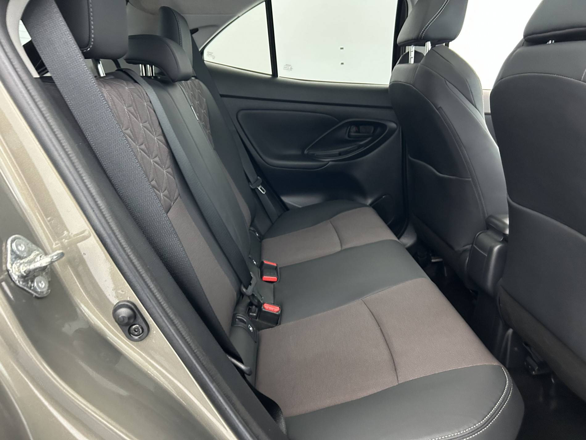 Vente en ligne Toyota Yaris Cross  116h 2WD au prix de 21 870 €