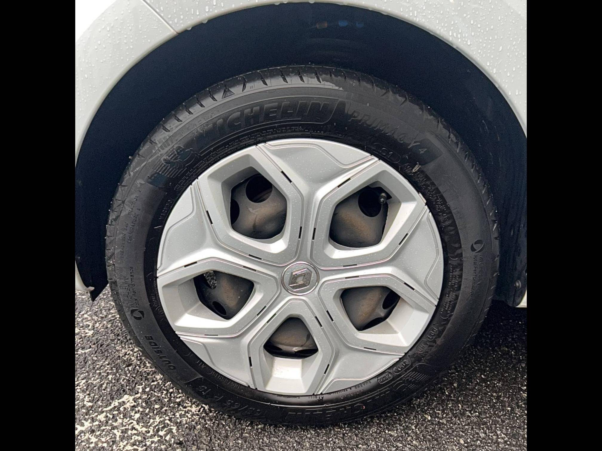 Vente en ligne Renault Twingo 3  SCe 65 - 21 au prix de 11 890 €