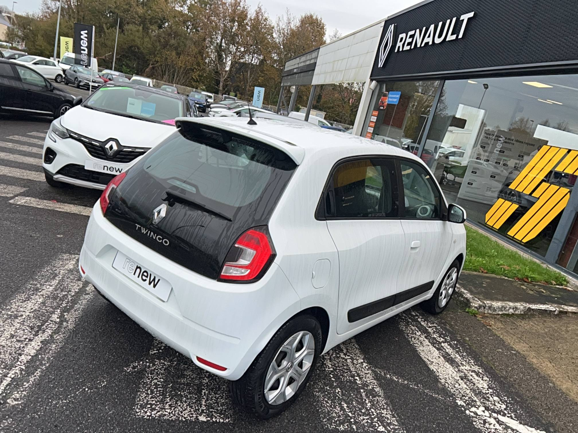 Vente en ligne Renault Twingo 3  SCe 65 - 21 au prix de 11 890 €