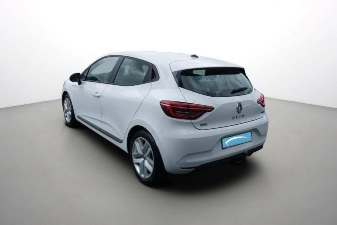 Vente en ligne Renault Clio 5 Clio E-Tech 140 - 21N au prix de 16 490 €