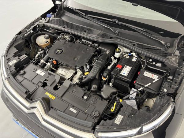 Vente en ligne Citroën C4  BlueHDi 130 S&S EAT8 au prix de 18 990 €