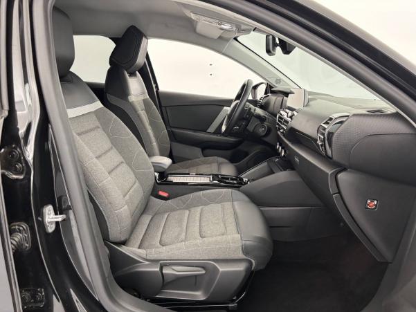 Vente en ligne Citroën C4  BlueHDi 130 S&S EAT8 au prix de 18 990 €