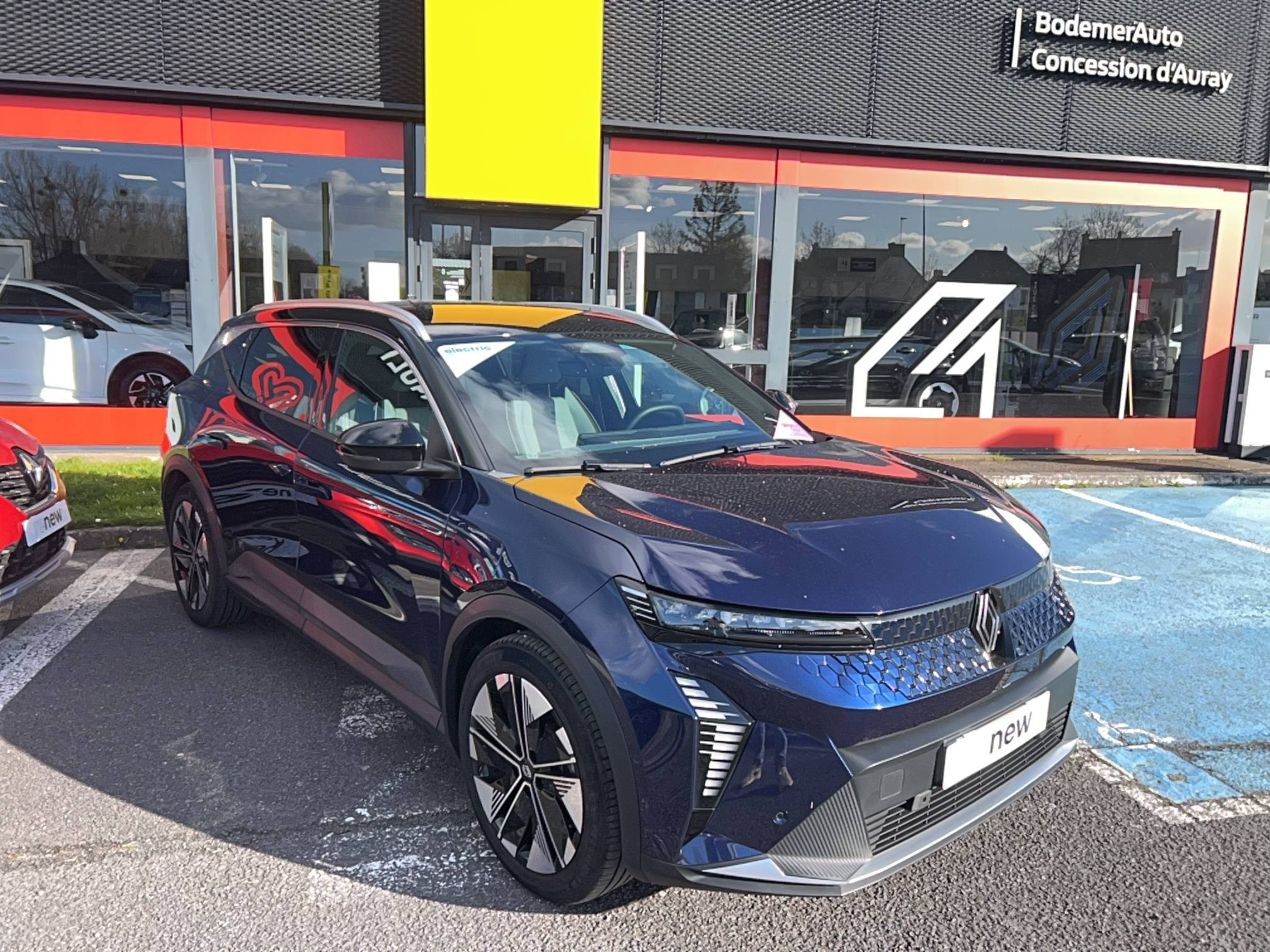 Vente en ligne Renault Scenic E-Tech  220 ch grande autonomie au prix de 37 390 €