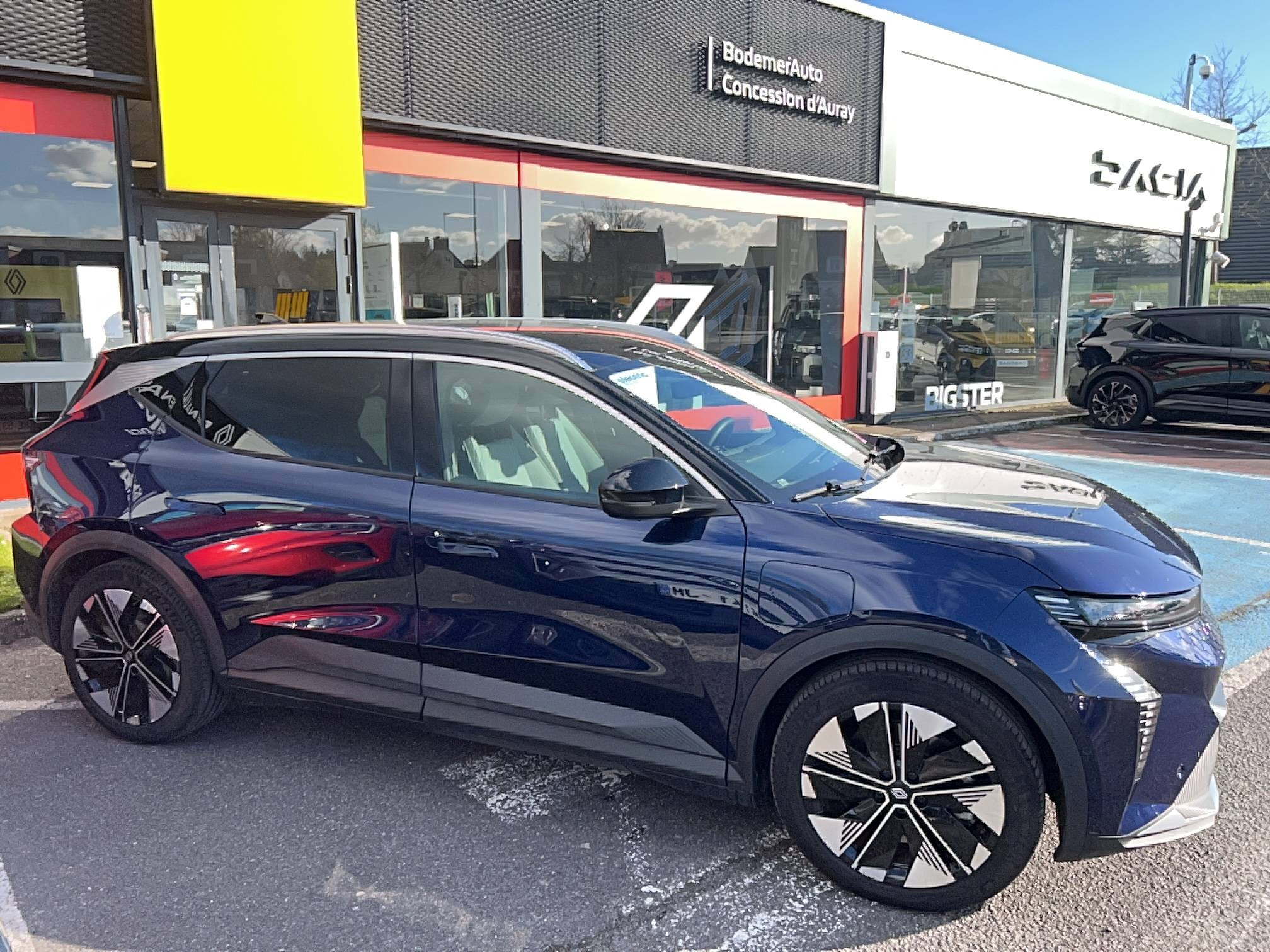 Vente en ligne Renault Scenic E-Tech  220 ch grande autonomie au prix de 37 390 €