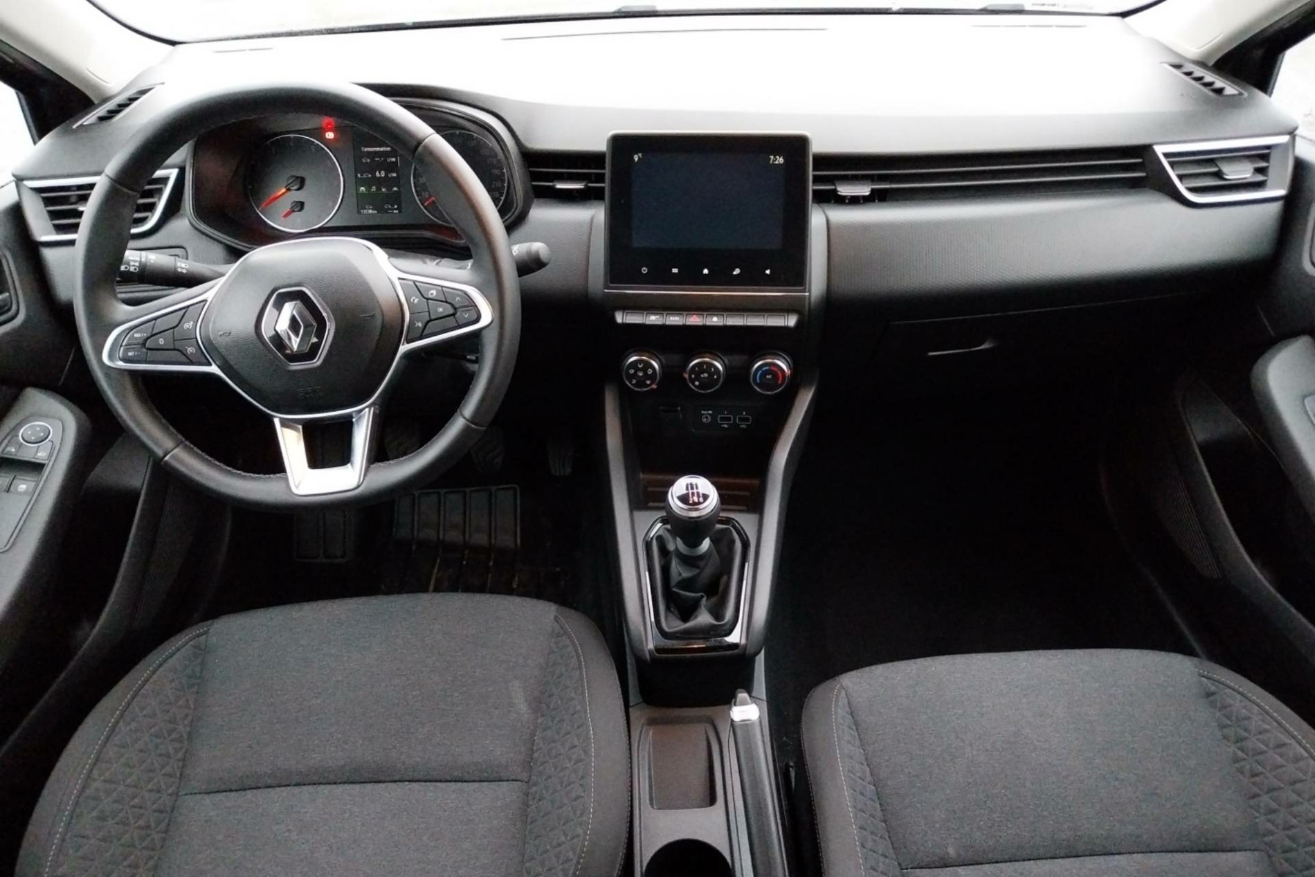 Vente en ligne Renault Clio 5 Clio TCe 90 au prix de 14 790 €