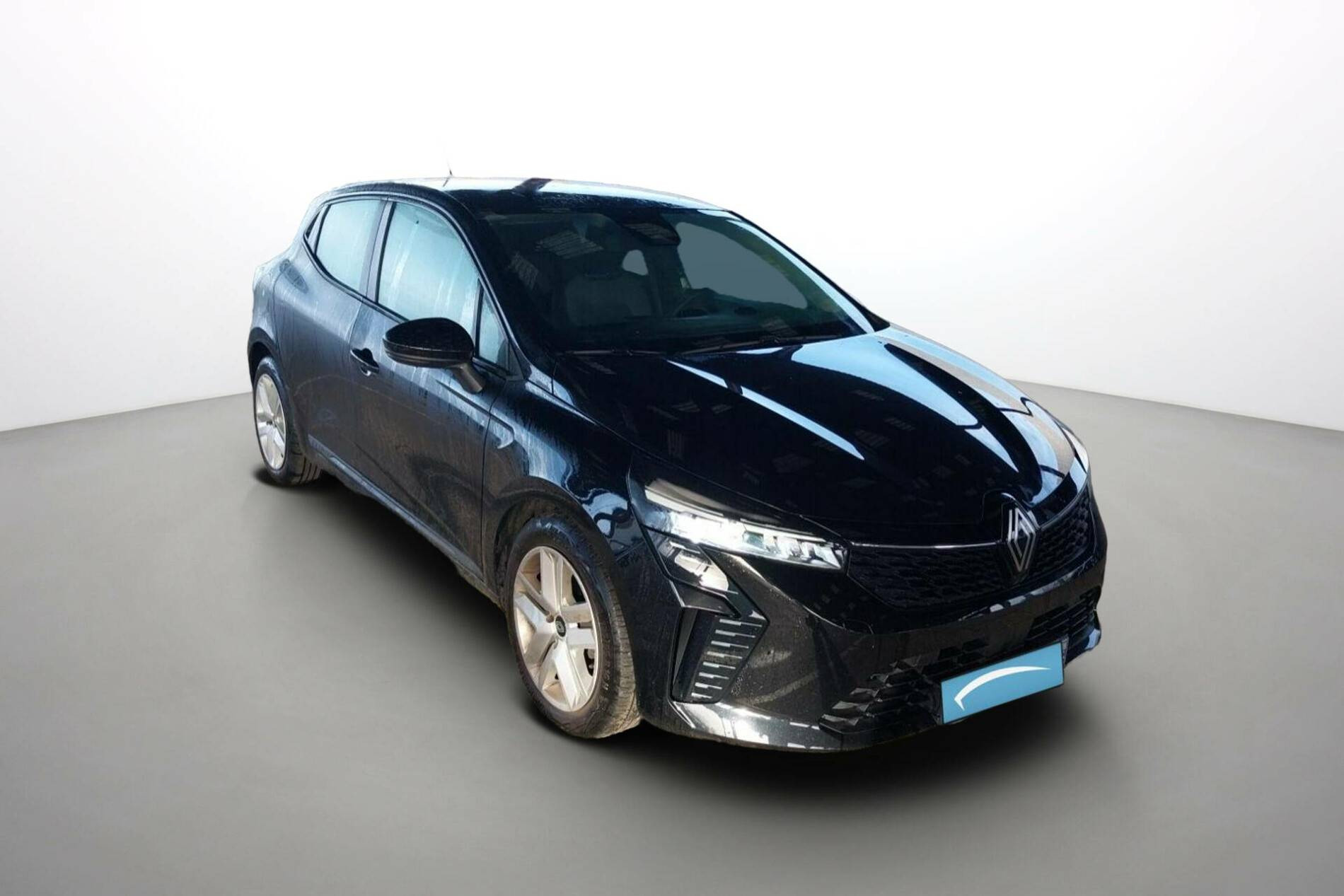 Vente en ligne Renault Clio 5 Clio TCe 90 au prix de 15 990 €