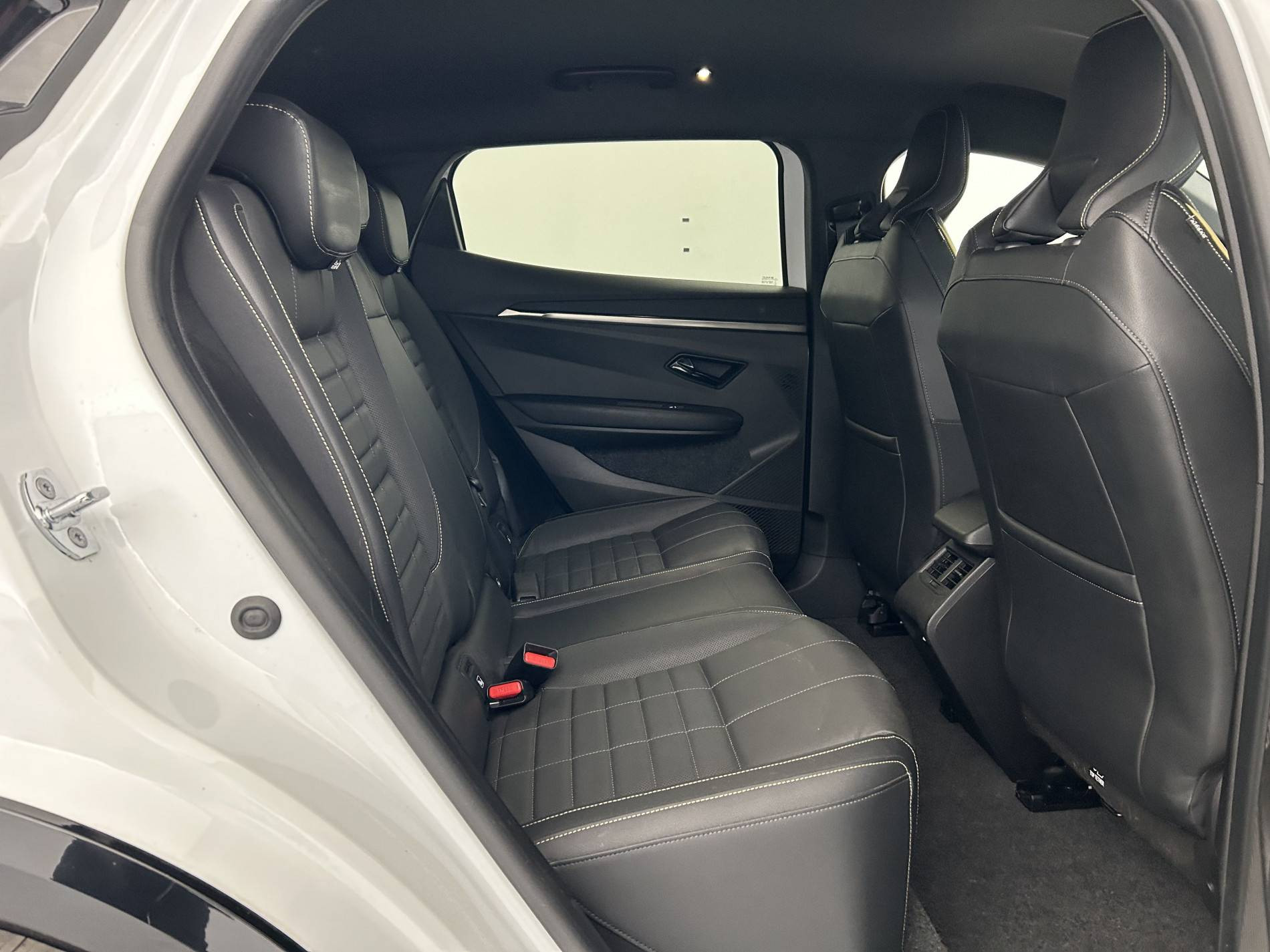 Vente en ligne Renault Megane E-Tech  EV60 220 ch super charge au prix de 22 530 €