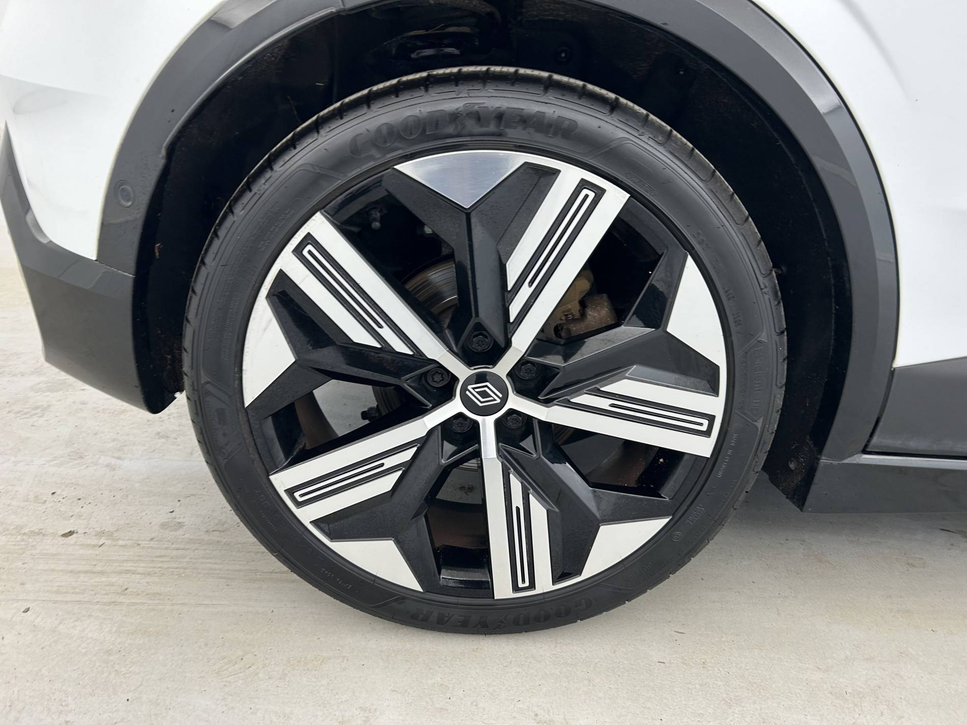 Vente en ligne Renault Megane E-Tech  EV60 220 ch super charge au prix de 22 530 €