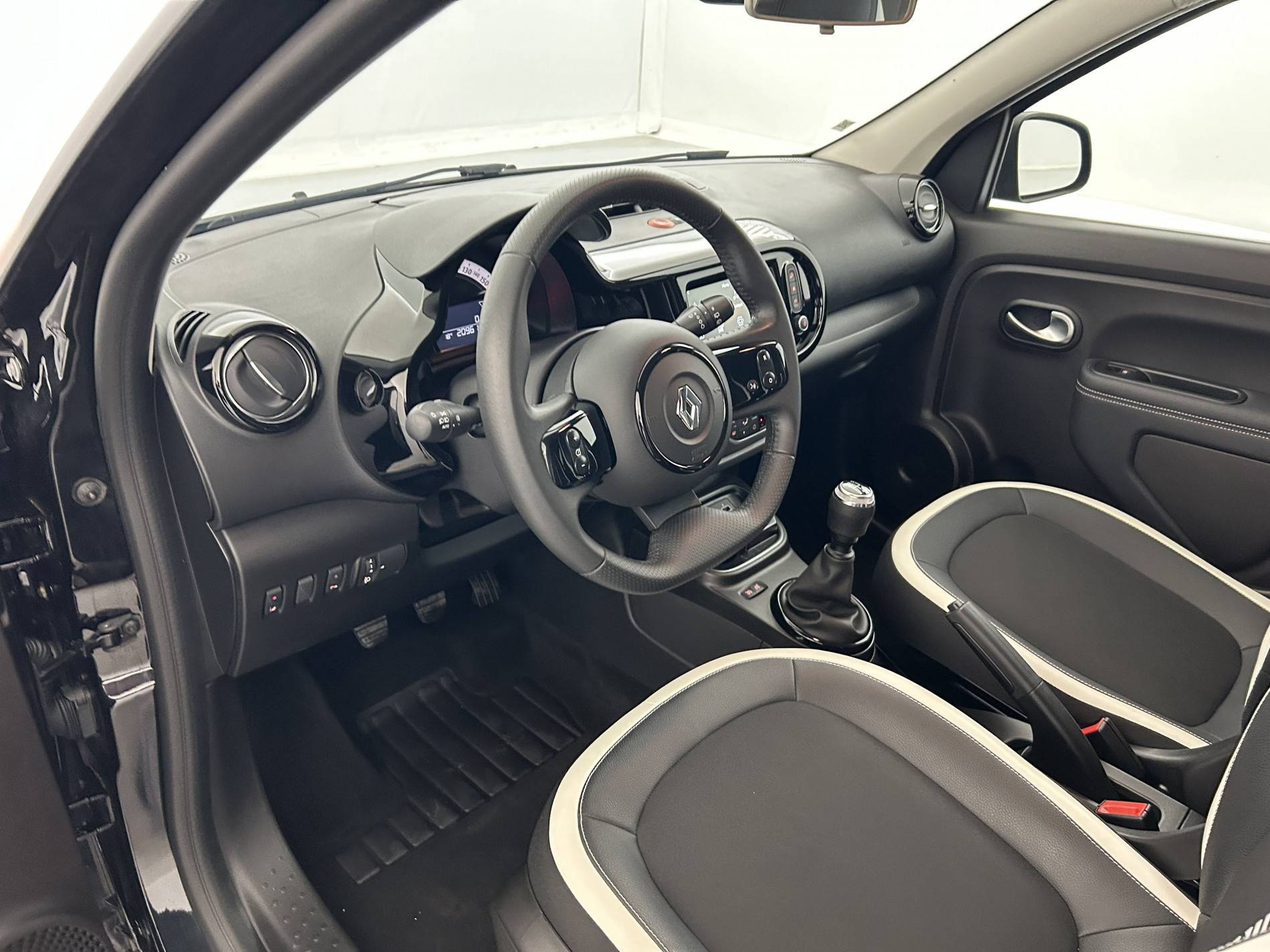 Vente en ligne Renault Twingo 3  SCe 65 au prix de 12 970 €