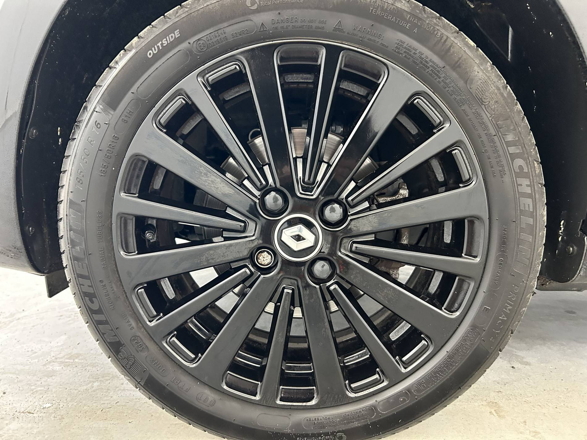 Vente en ligne Renault Twingo 3  SCe 65 au prix de 12 970 €