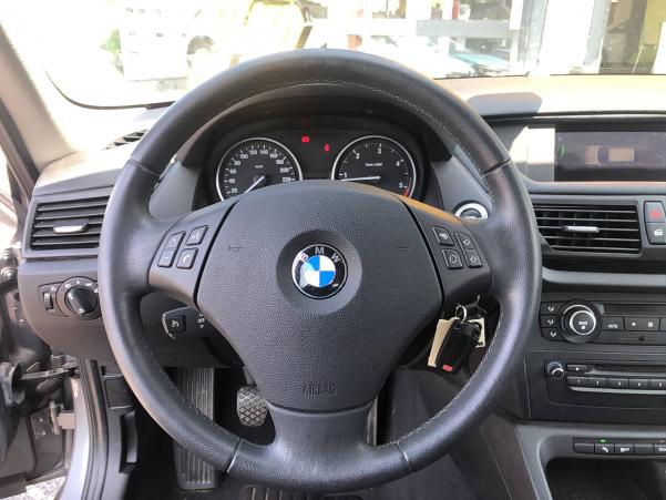 Vente en ligne Bmw X1 X1 sDrive 18d 143 ch au prix de 14 870 €