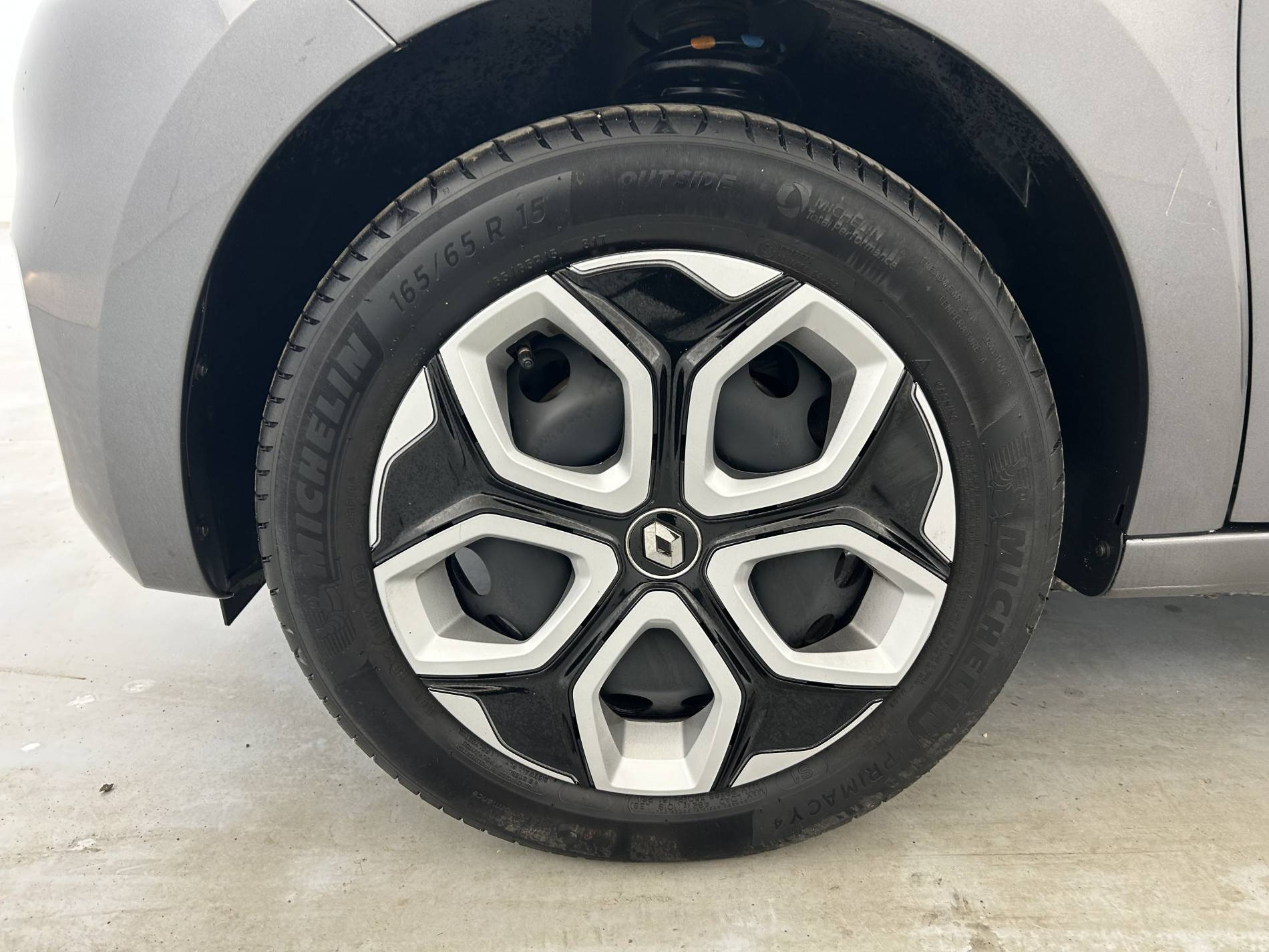 Vente en ligne Renault Twingo 3  SCe 65 au prix de 11 990 €