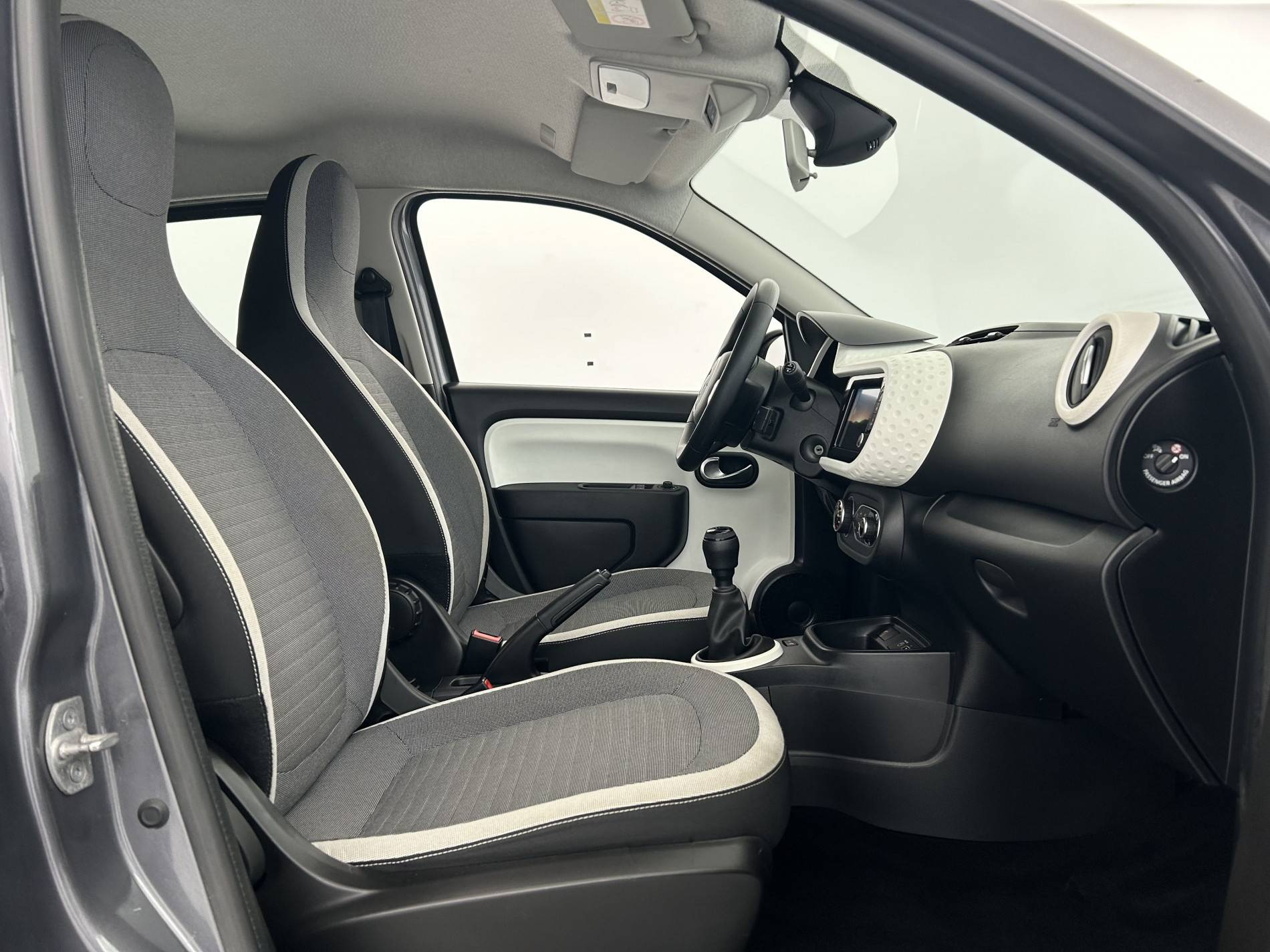 Vente en ligne Renault Twingo 3  SCe 65 au prix de 11 990 €