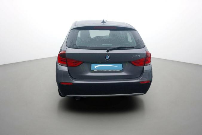 Vente en ligne Bmw X1 X1 sDrive 18d 143 ch au prix de 14 870 €
