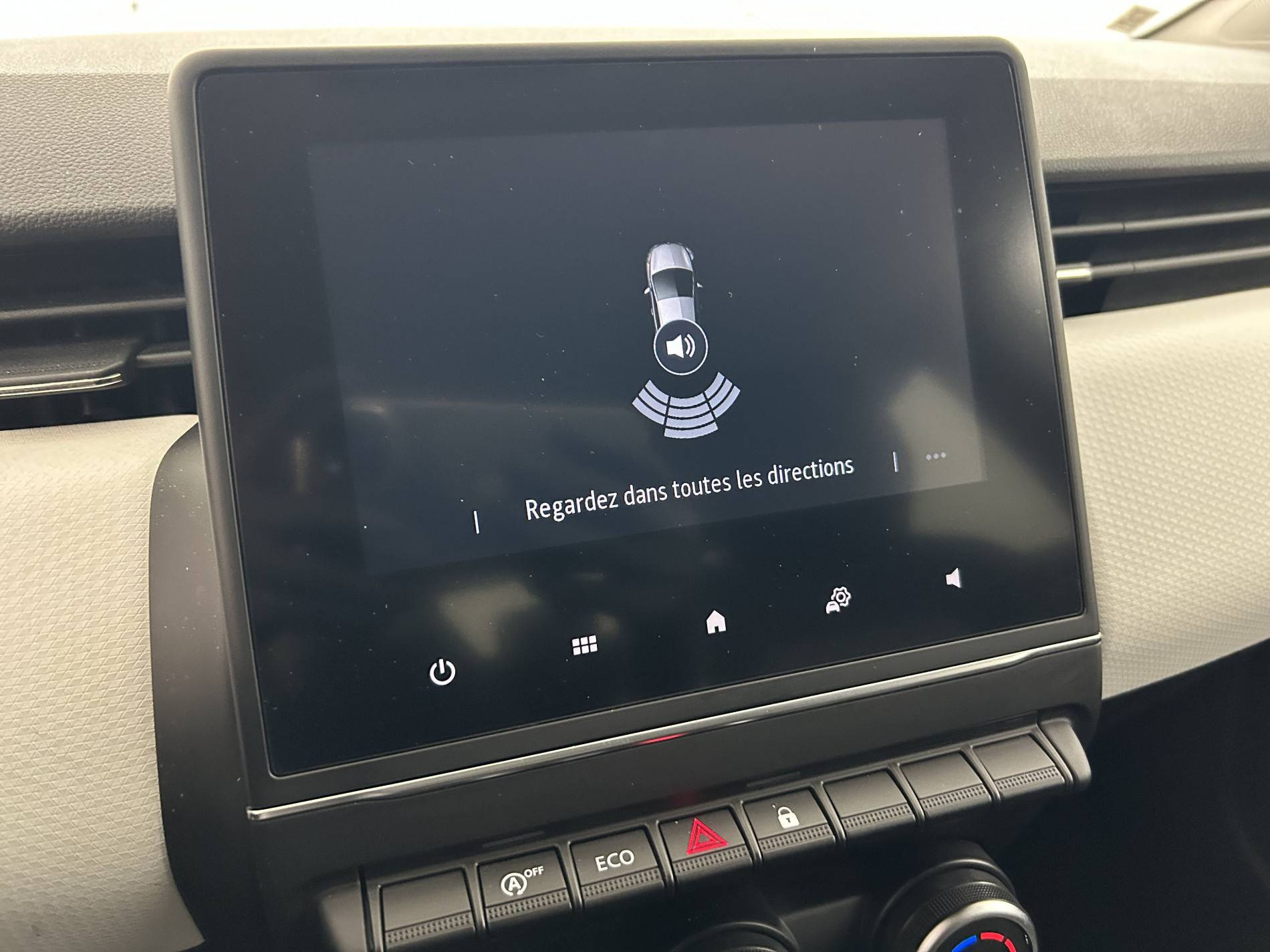 Vente en ligne Renault Clio 5 Clio TCe 90 au prix de 14 990 €