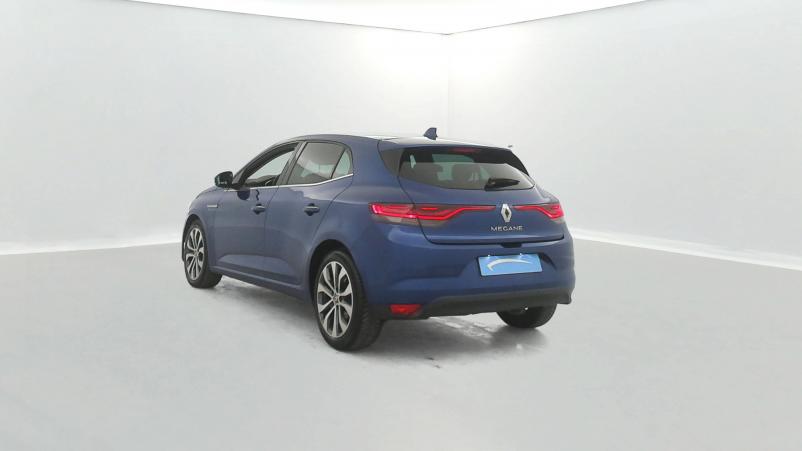 Vente en ligne Renault Megane 4  Blue dCi 115 EDC au prix de 23 790 €