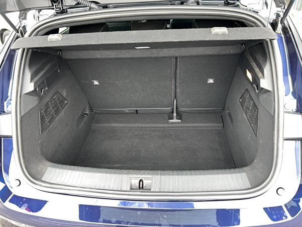Vente en ligne Renault Megane E-Tech  EV60 220 ch super charge au prix de 29 990 €