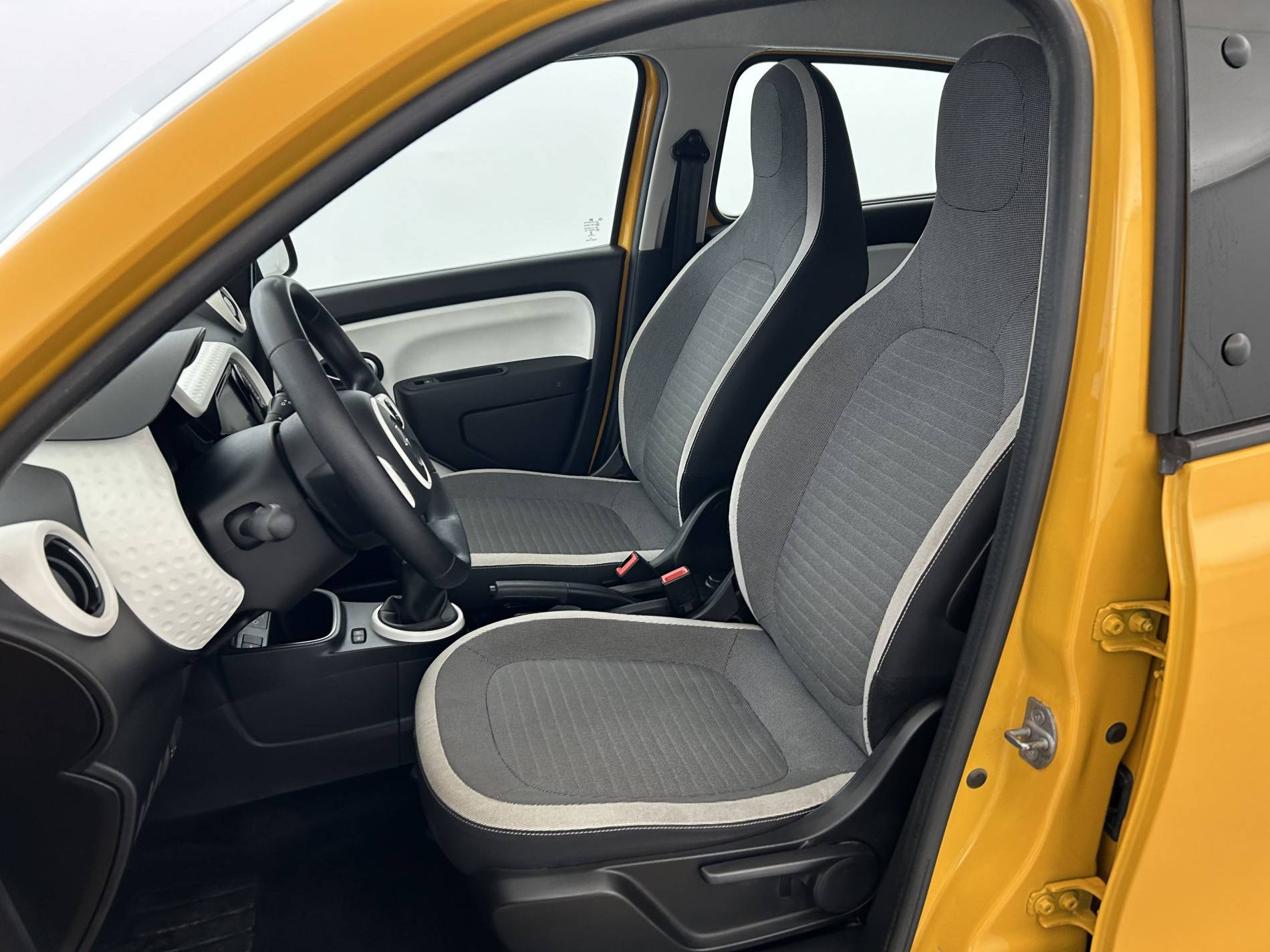 Vente en ligne Renault Twingo 3  SCe 65 au prix de 11 990 €