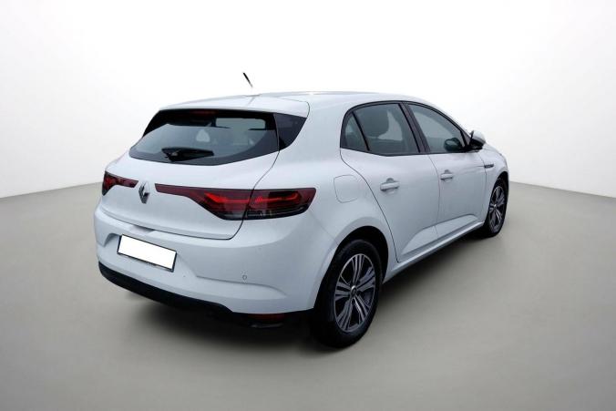 Vente en ligne Renault Megane 4  Blue dCi 115 au prix de 16 990 €