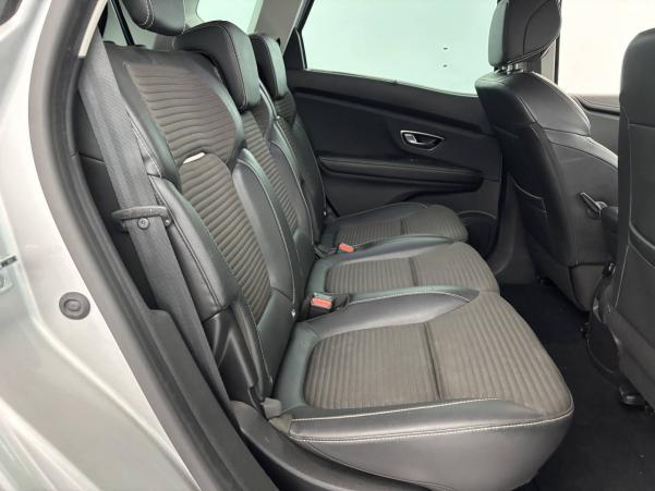 Vente en ligne Renault Scenic 4 Scenic TCe 140 FAP au prix de 16 870 €