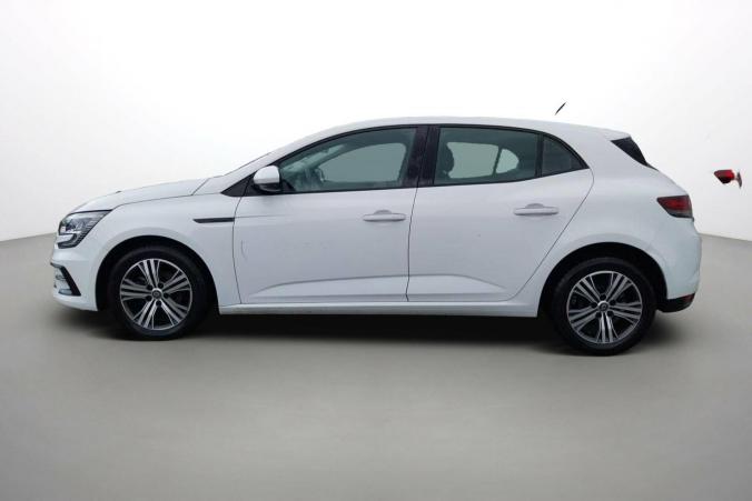 Vente en ligne Renault Megane 4  Blue dCi 115 au prix de 18 990 €