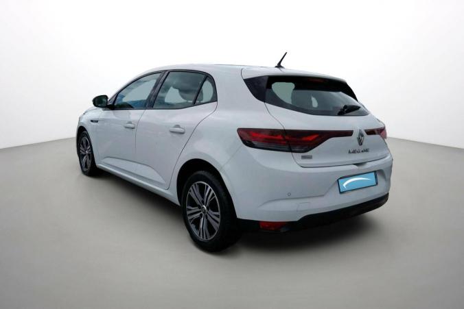 Vente en ligne Renault Megane 4  Blue dCi 115 au prix de 18 990 €