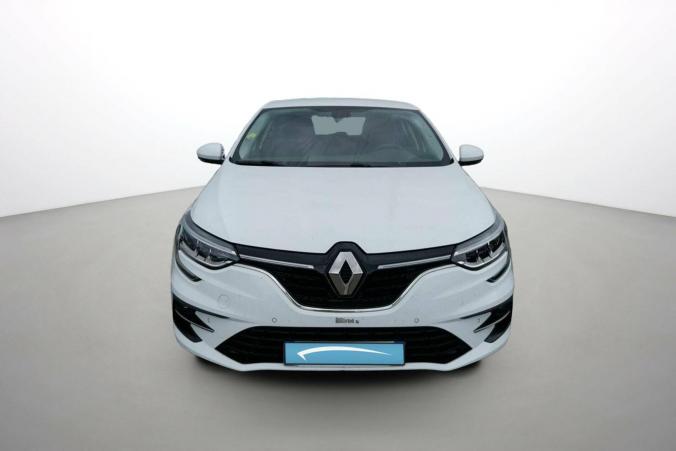 Vente en ligne Renault Megane 4  Blue dCi 115 au prix de 18 990 €