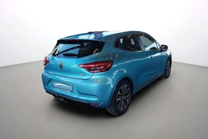 Vente en ligne Renault Clio 5 Clio E-Tech 140 au prix de 17 390 €