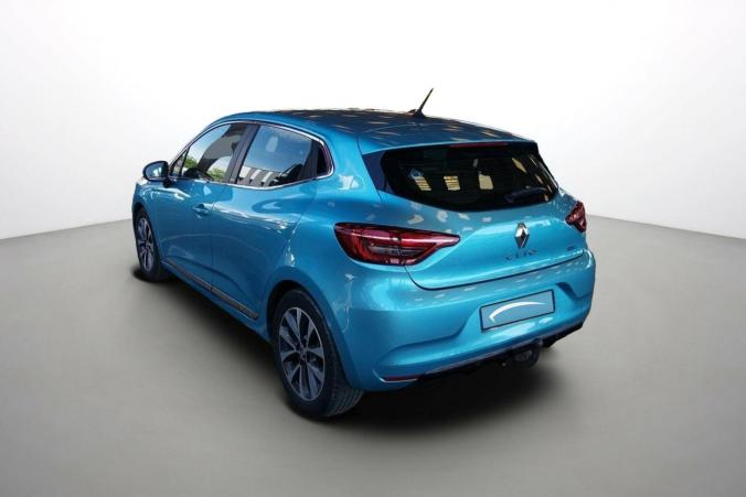 Vente en ligne Renault Clio 5 Clio E-Tech 140 au prix de 17 390 €