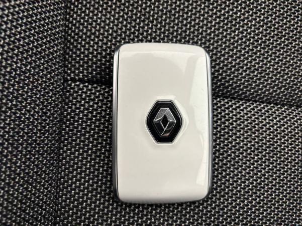 Vente en ligne Renault Captur  E-Tech Plug-in 160 au prix de 18 490 €