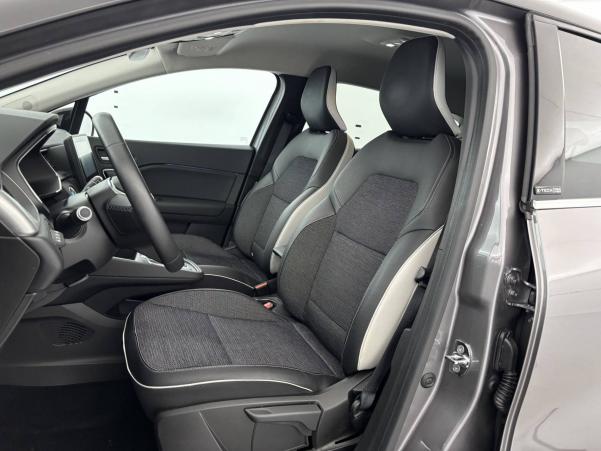 Vente en ligne Renault Captur  E-Tech Plug-in 160 au prix de 18 490 €