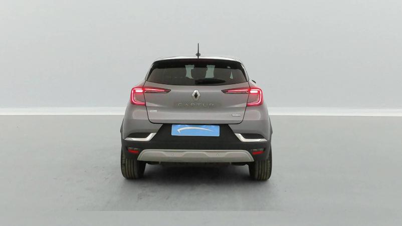 Vente en ligne Renault Captur  E-Tech Plug-in 160 au prix de 18 490 €