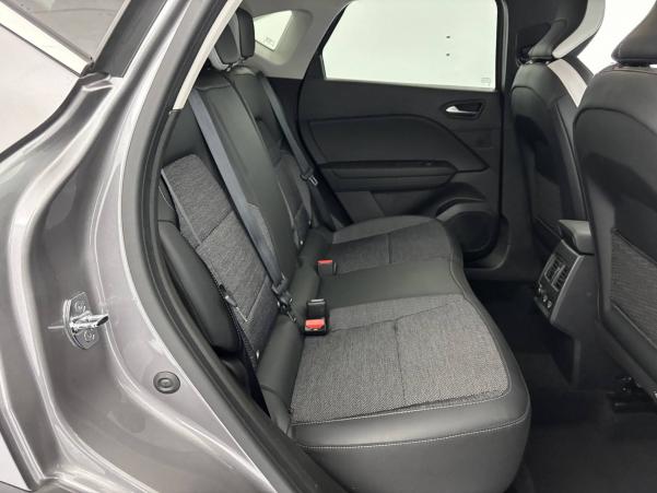 Vente en ligne Renault Captur  E-Tech Plug-in 160 au prix de 18 490 €